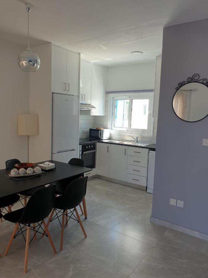 Ikaria Village Maisonette 12 Пафос Екстериор снимка